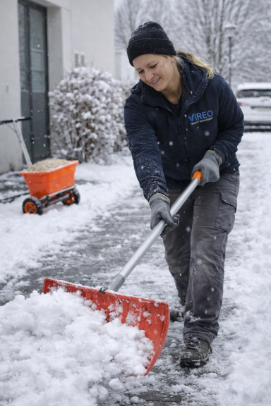 Winterdienst und Außenpflege